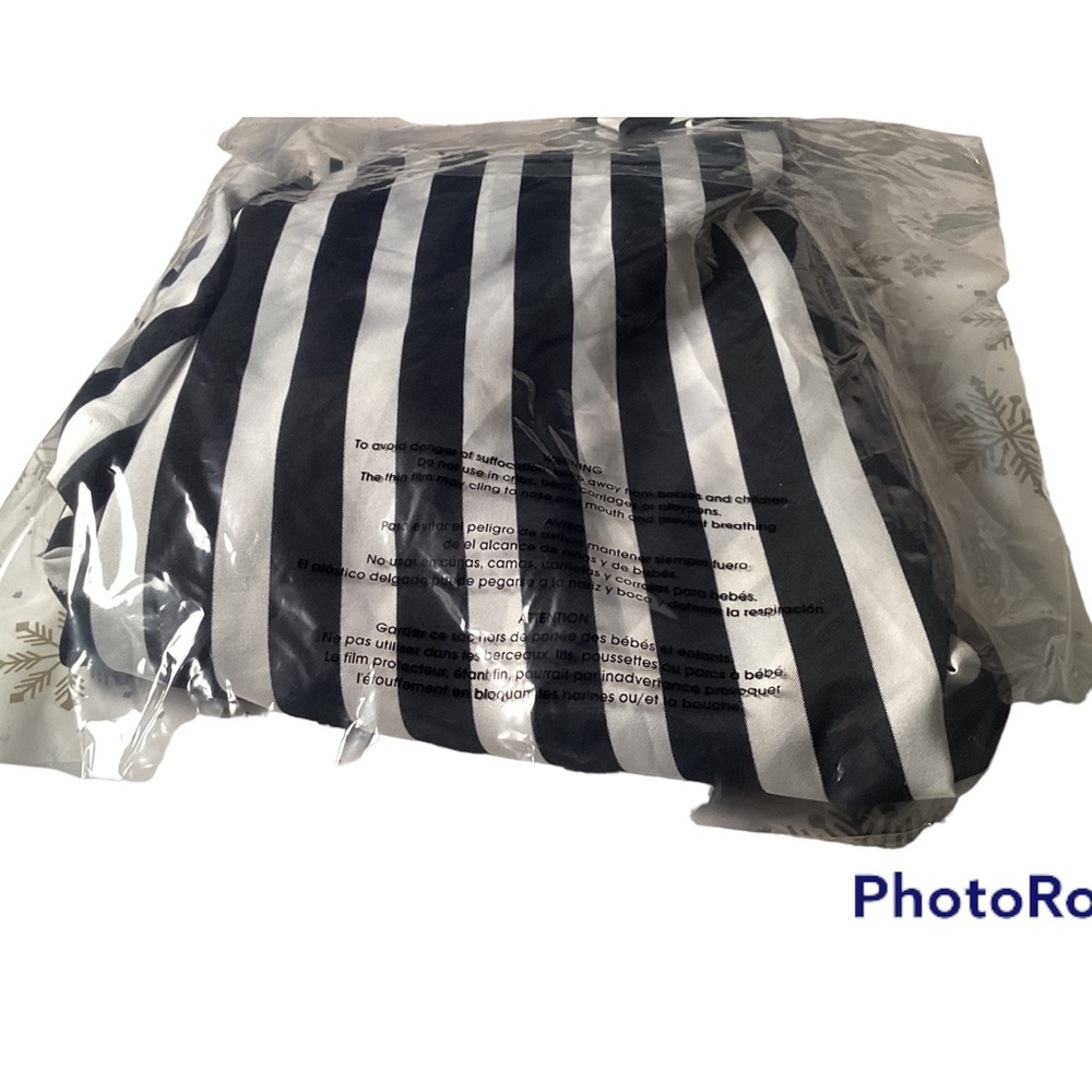 LUCKY ME Womens Black & Crean Stripe Blouse with Tie Size 42 - Picture 4 of 7